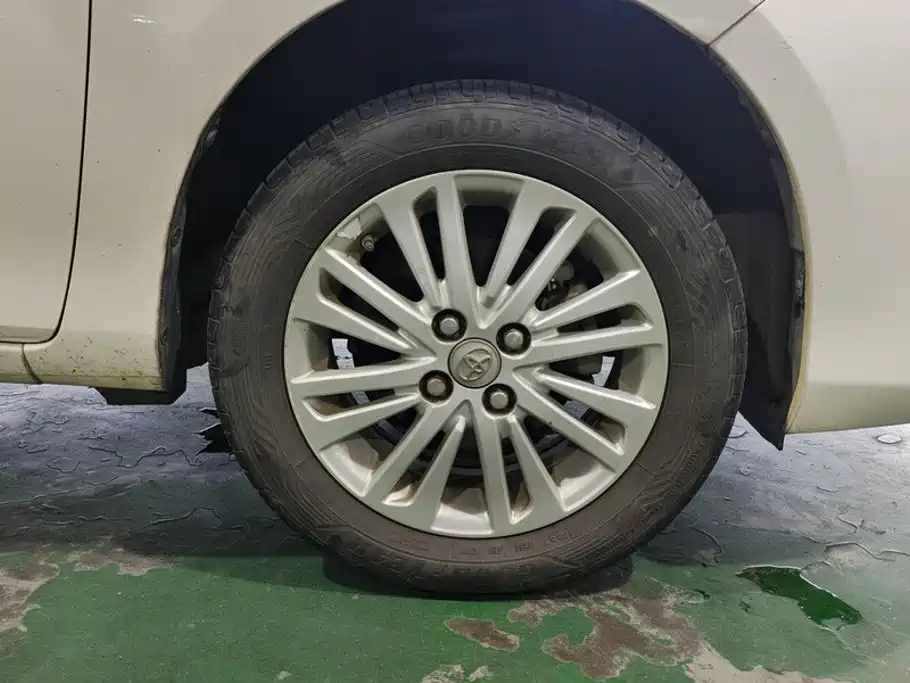 Toyota Vios FS — миниатюра 6
