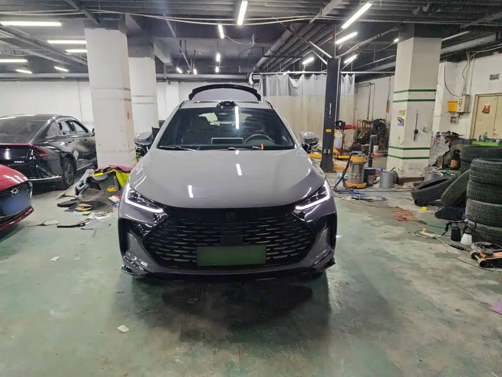 BYD Tang New Energy — миниатюра 4