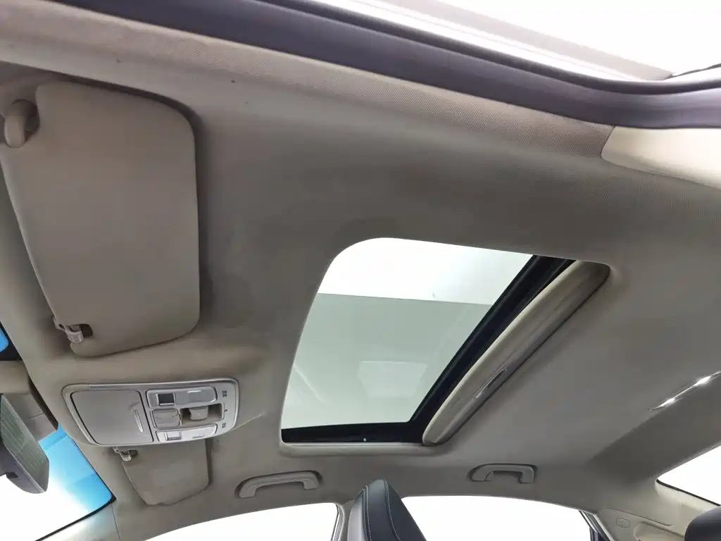 Geely Emgrand GL — миниатюра 14