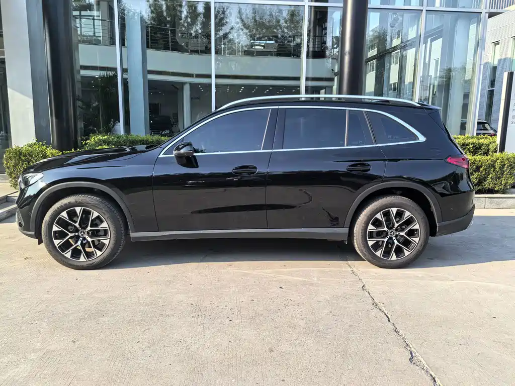 Mercedes-Benz GLC — миниатюра 9