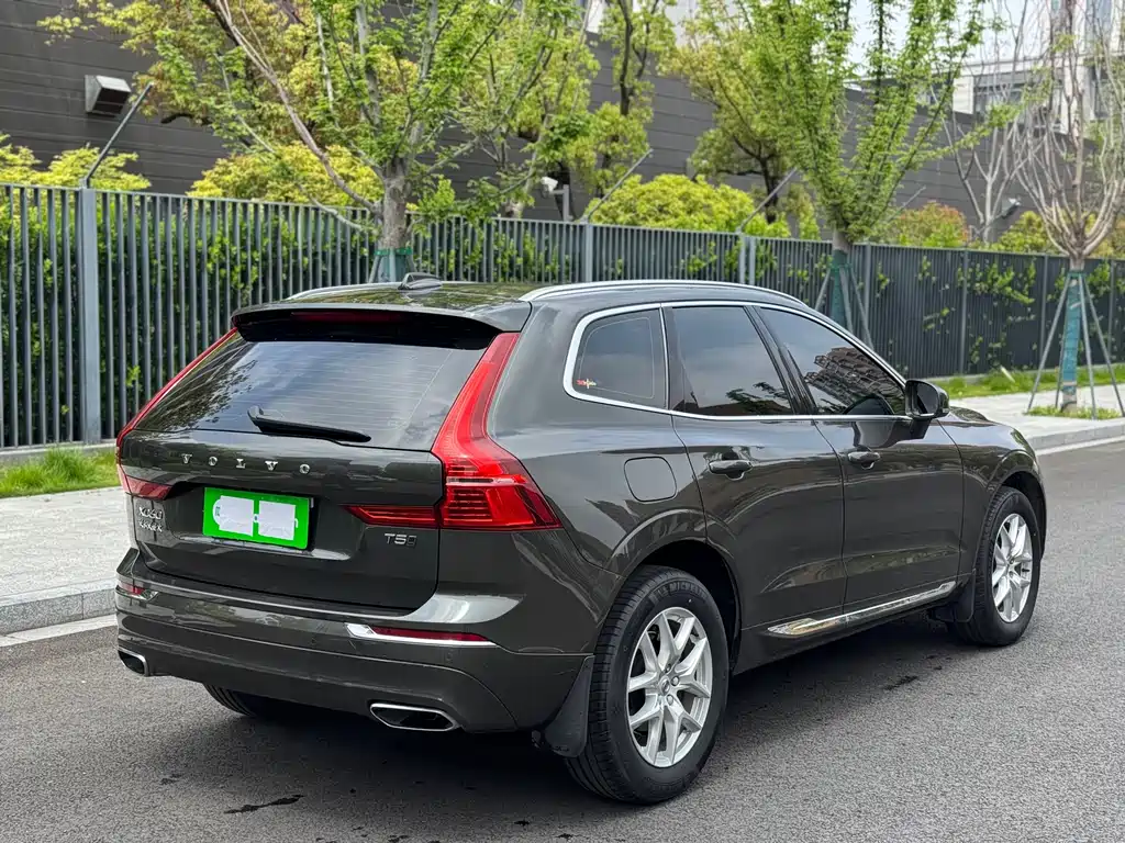 Volvo XC60 2021 T5 Luxury