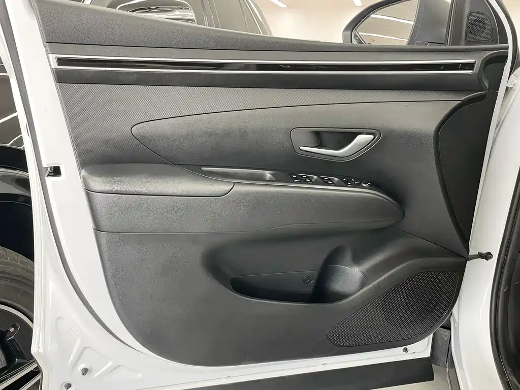 Hyundai Tucson — миниатюра 13