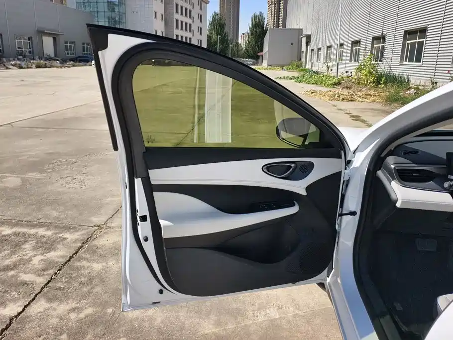 BYD Seal 05 DM-i — миниатюра 7