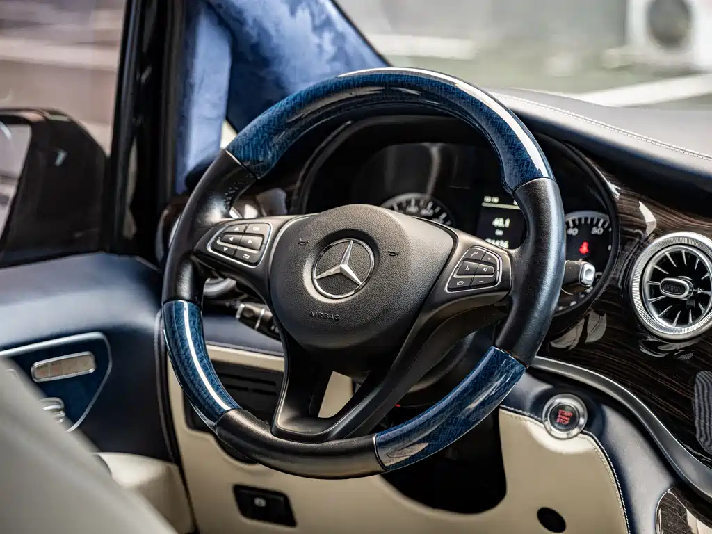 Mercedes-Benz Vito — миниатюра 6