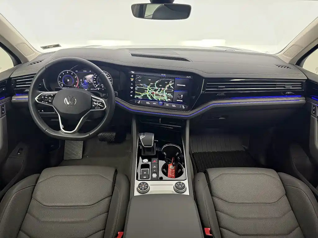 Volkswagen Touareg — миниатюра 7