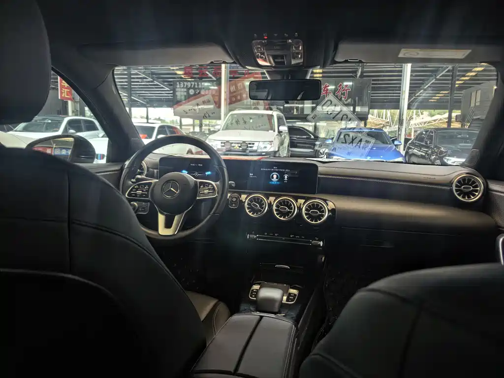 MERCEDES-BENZ A CLASS