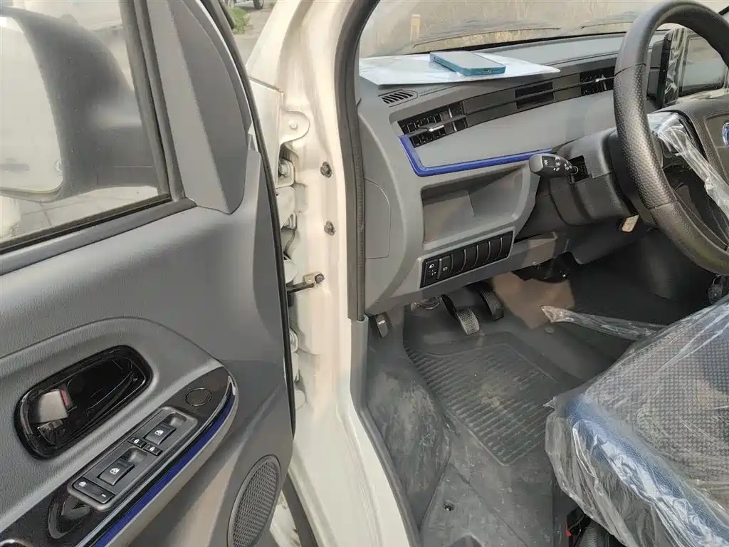 Dongfeng EM27 — миниатюра 16