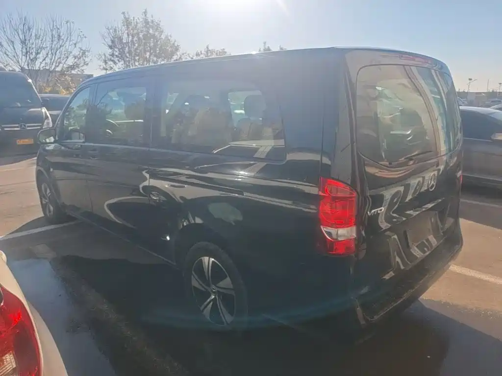 Mercedes-Benz Vito — миниатюра 5