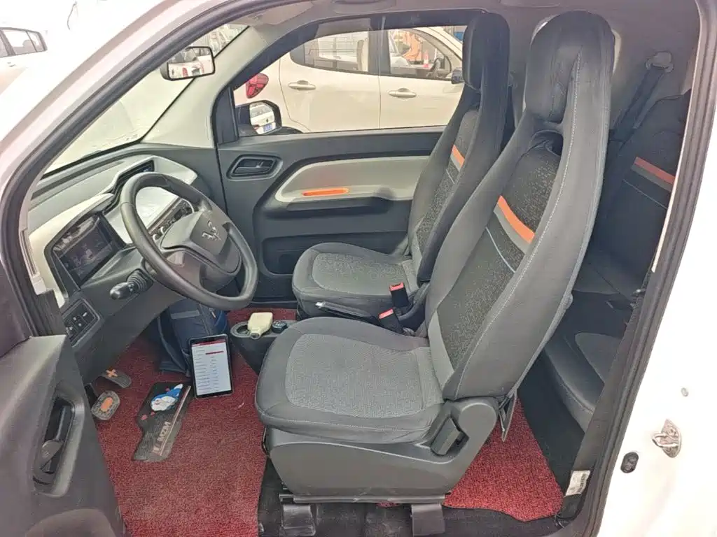 Wuling MINIEV — миниатюра 15
