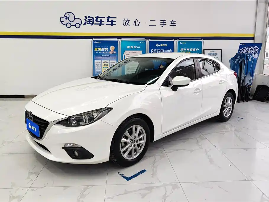 Mazda 3 Axela 2016