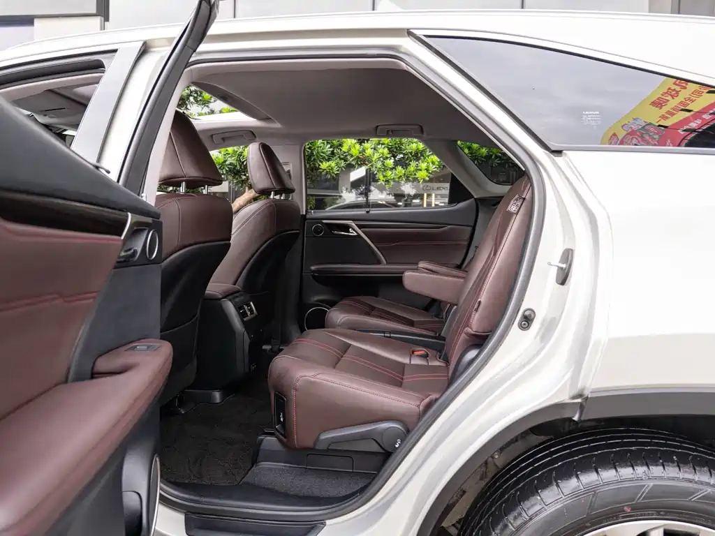 Lexus RX — миниатюра 10