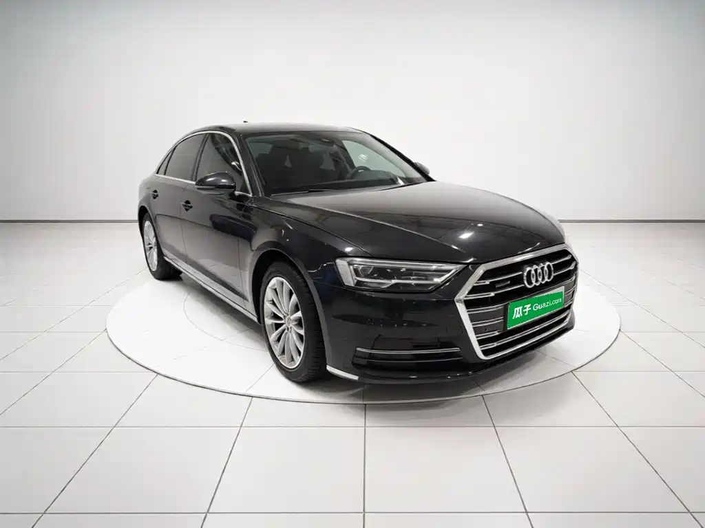 Audi A8 — миниатюра 3