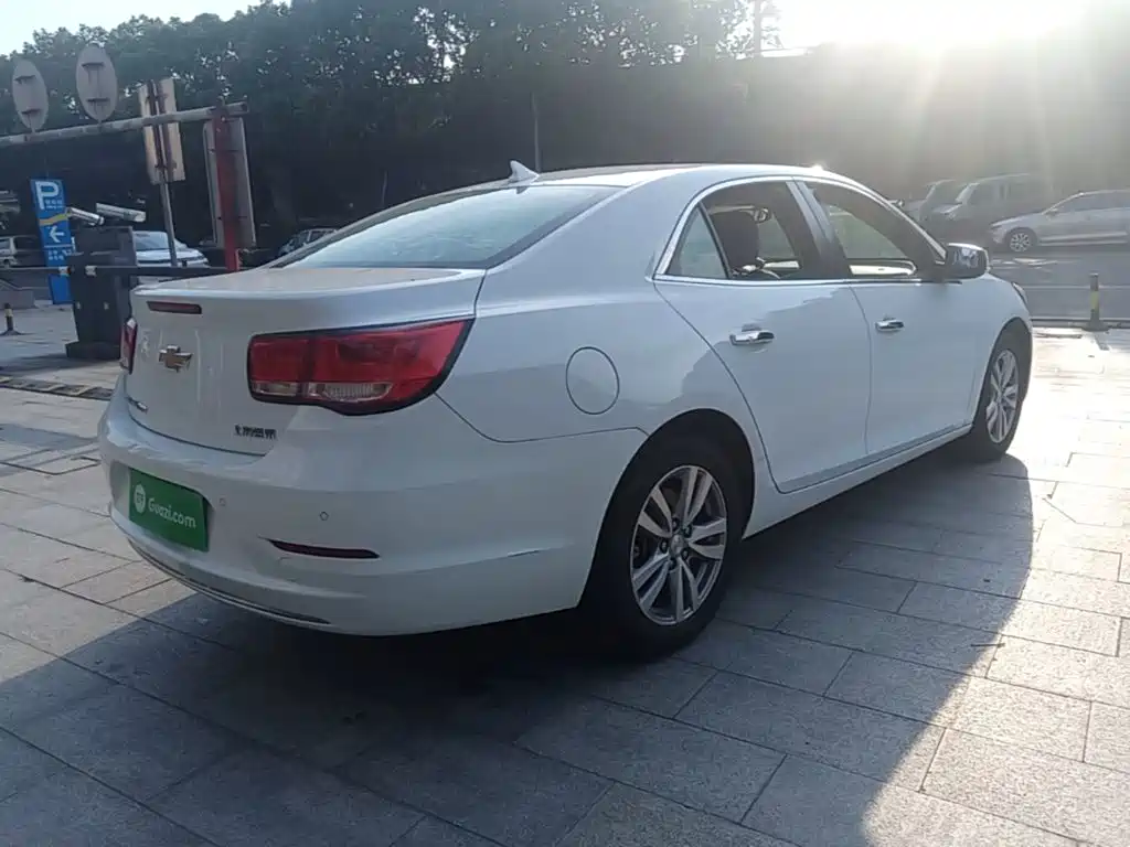 Chevrolet Malibu — миниатюра 7