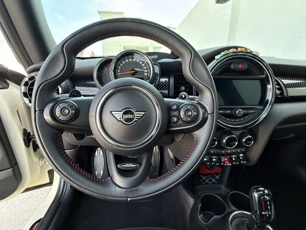 MINI Mini — миниатюра 4