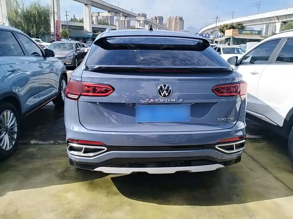 Volkswagen X — миниатюра 6