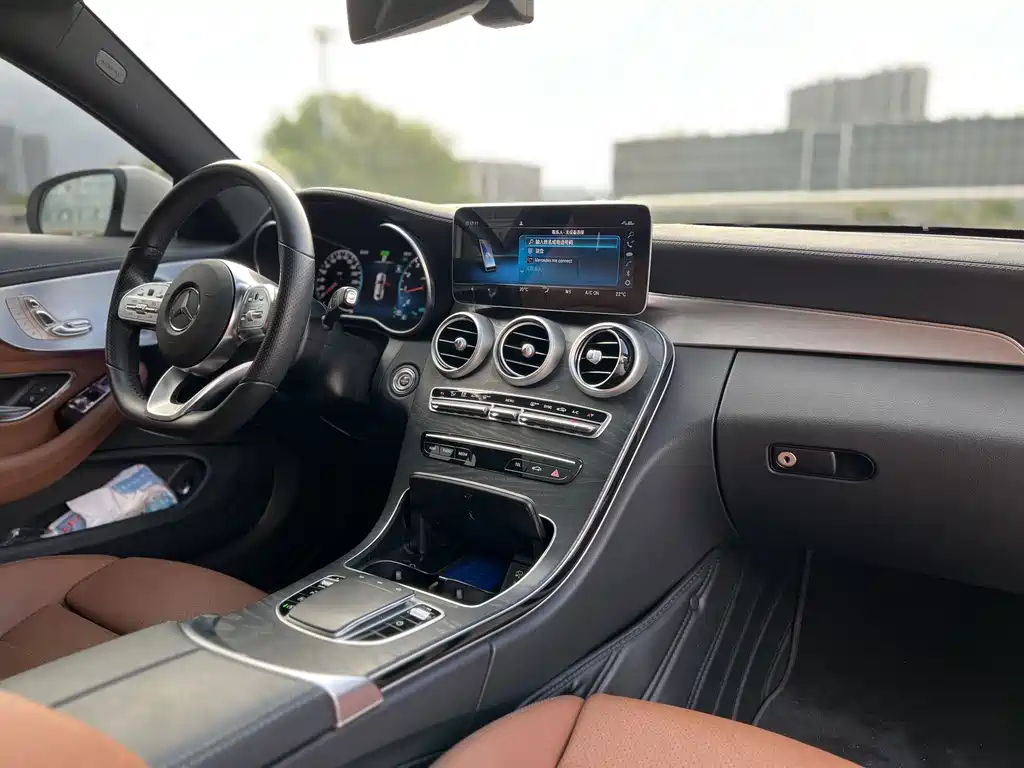 Mercedes-Benz C-Class (Import) — миниатюра 12