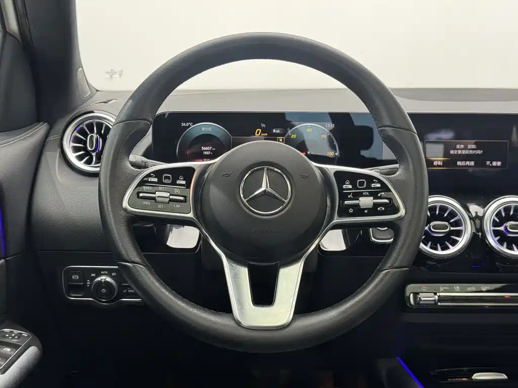 Mercedes-Benz EQA — миниатюра 9