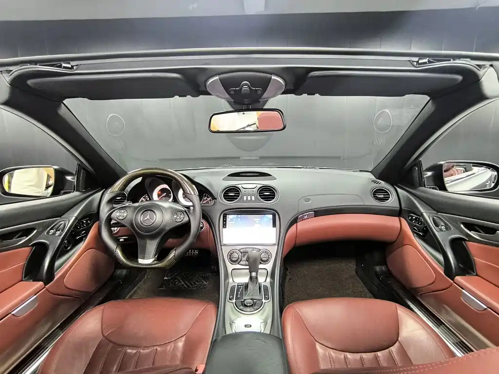 Mercedes-Benz SL-Class — миниатюра 13