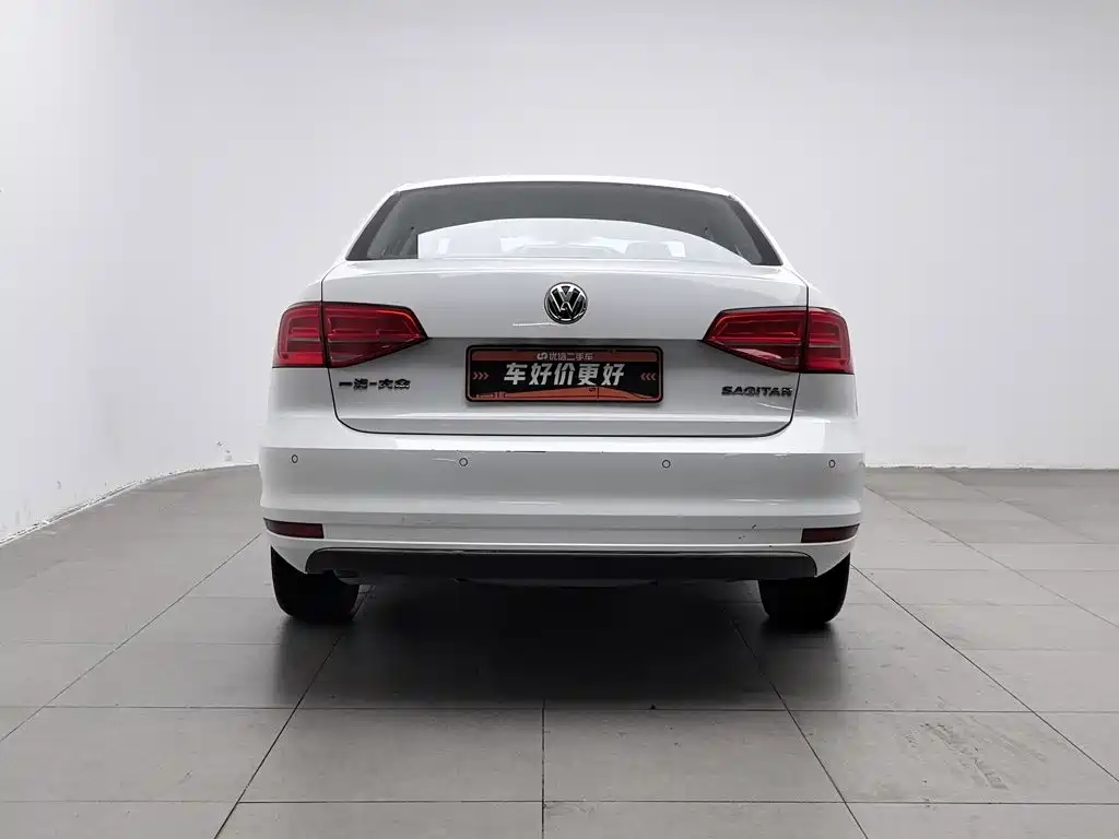 Volkswagen Sagitar — миниатюра 4