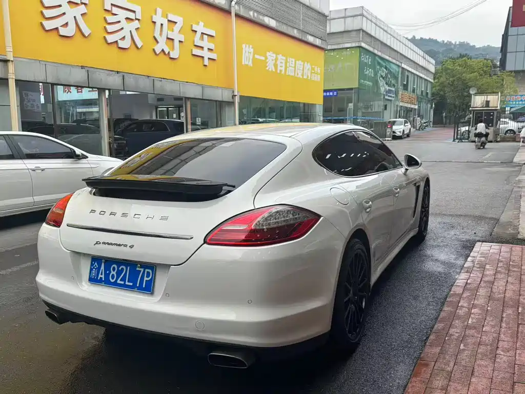 Porsche Panamera — миниатюра 9