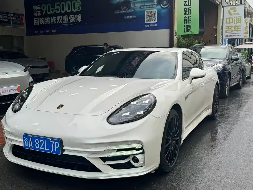 Porsche Panamera