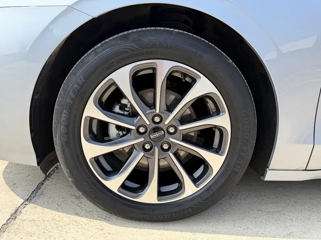 Lincoln Z — миниатюра 14