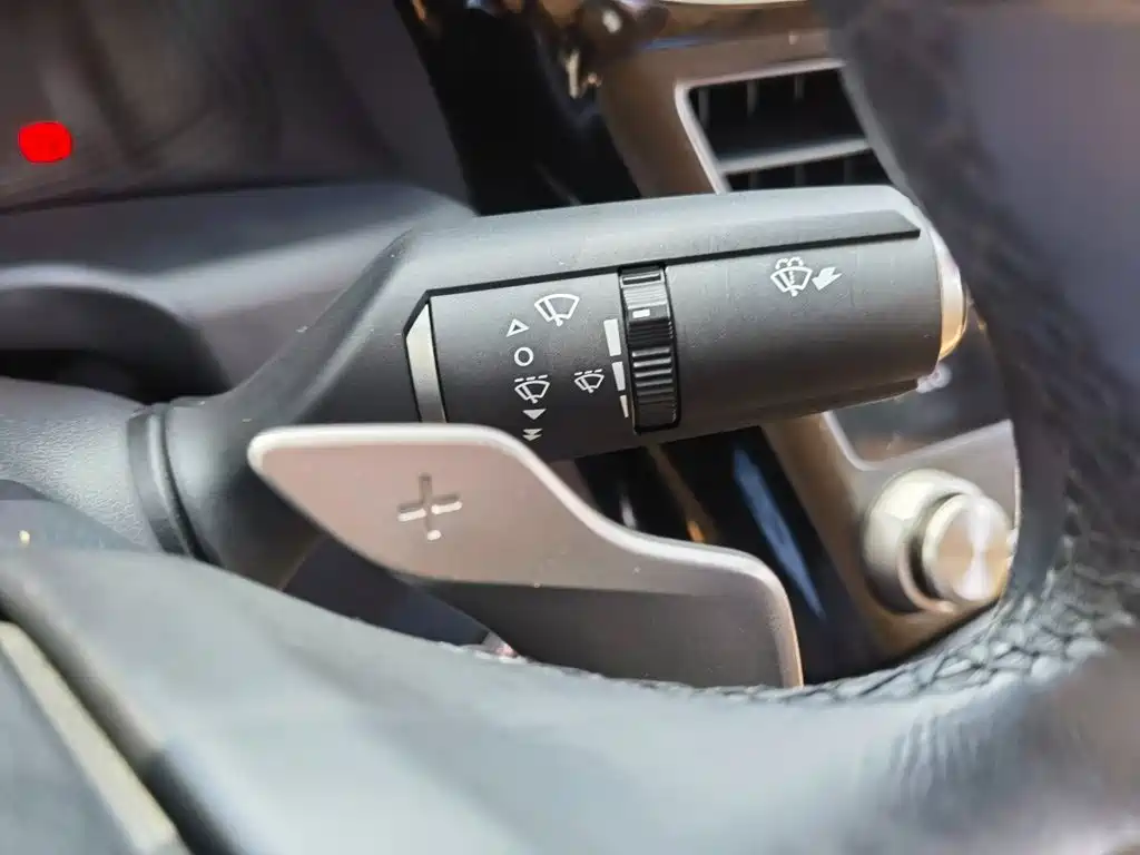 Lexus ES — миниатюра 25
