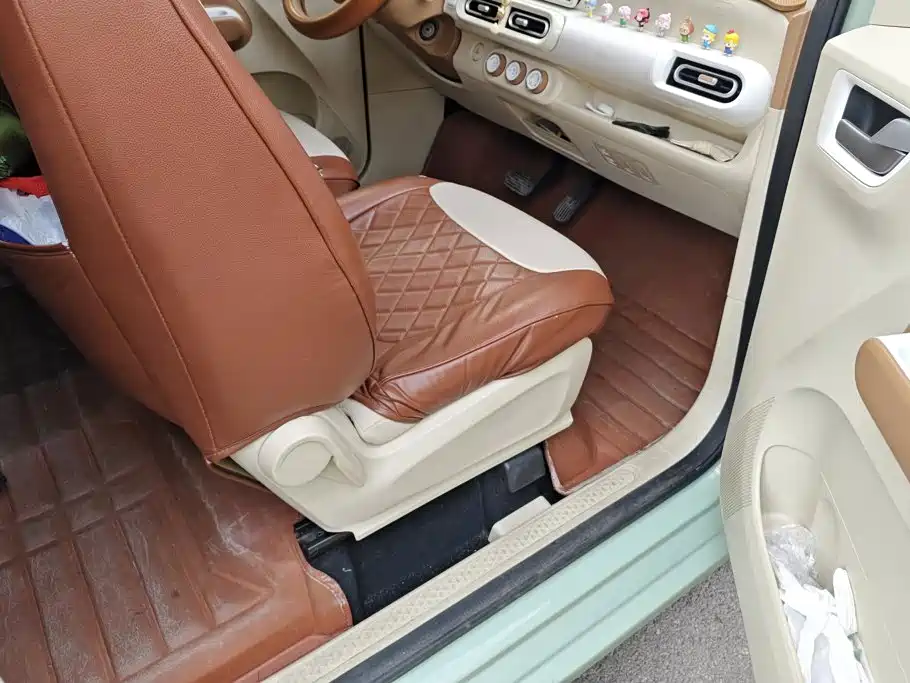 Wuling MINIEV — миниатюра 8