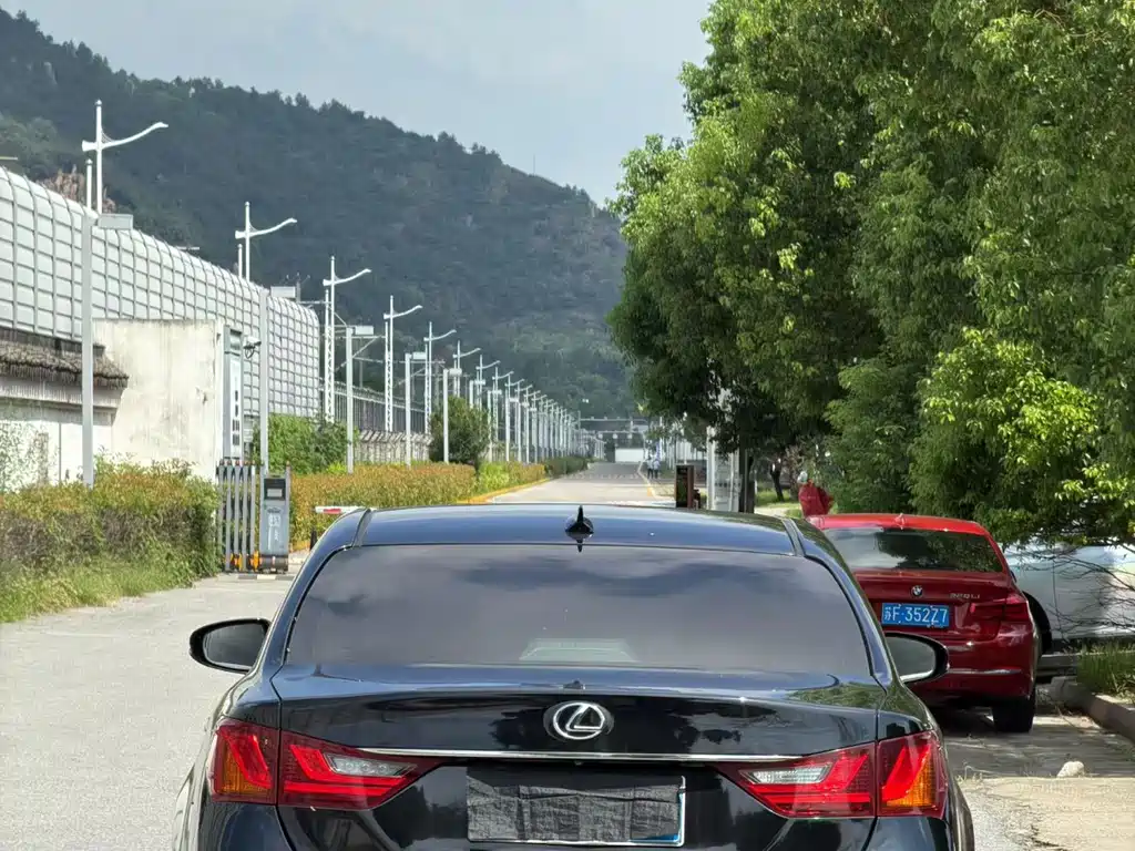 Lexus GS — миниатюра 4