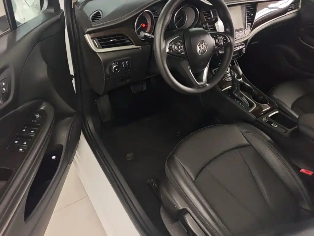 Buick Verano — миниатюра 16