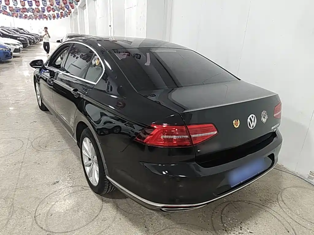 Volkswagen Magotan — миниатюра 5