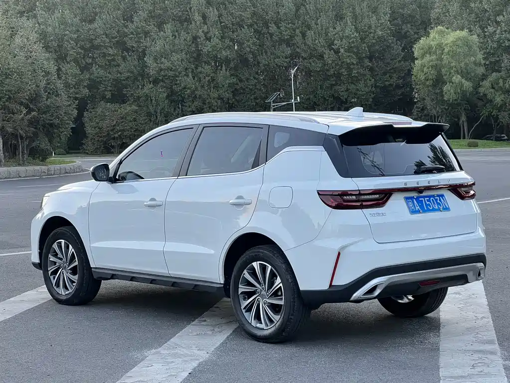 Geely Vision X6 — миниатюра 4