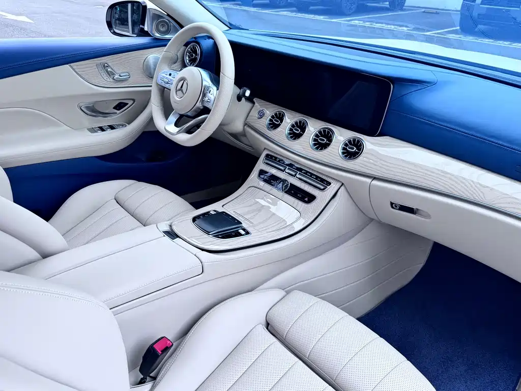 Mercedes-Benz E-Class (Import) — миниатюра 10