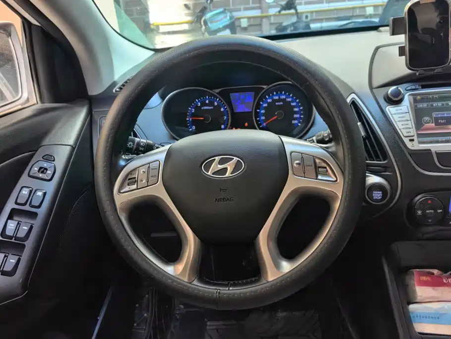 Hyundai ix35 — миниатюра 15