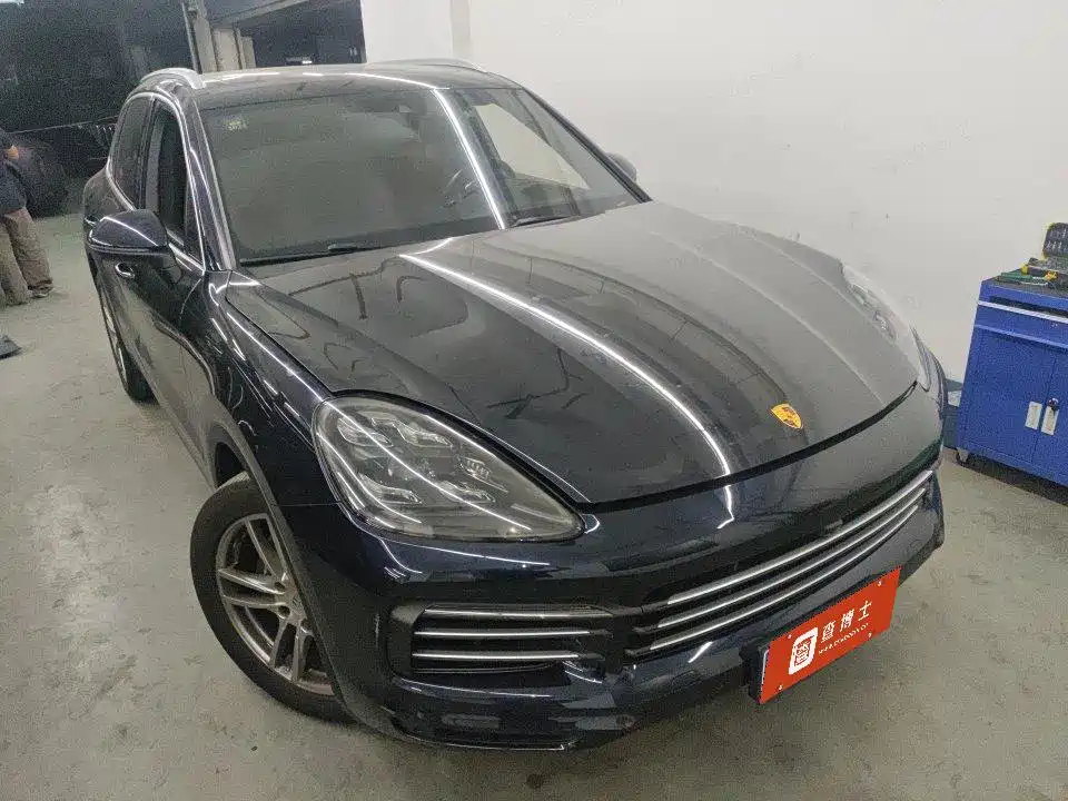 Porsche Cayenne — миниатюра 2