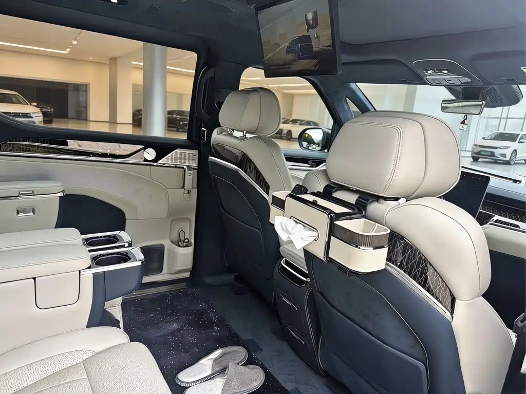 ZEEKR EXTREME KRYPTON 009