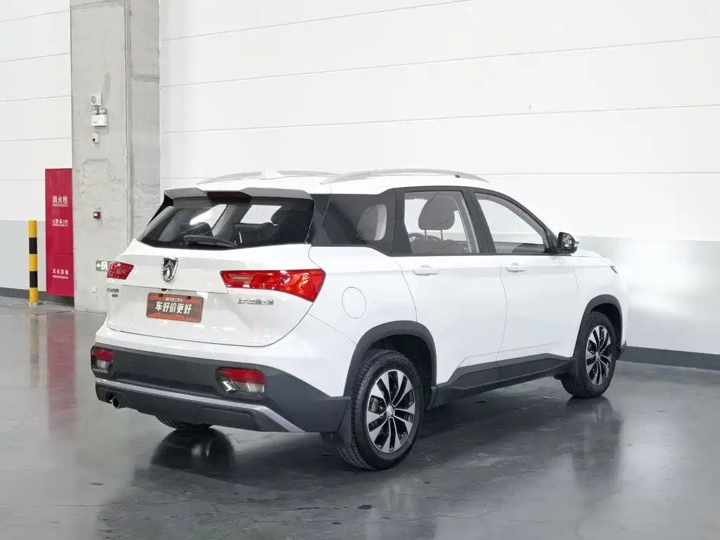 Baojun 530 — миниатюра 2