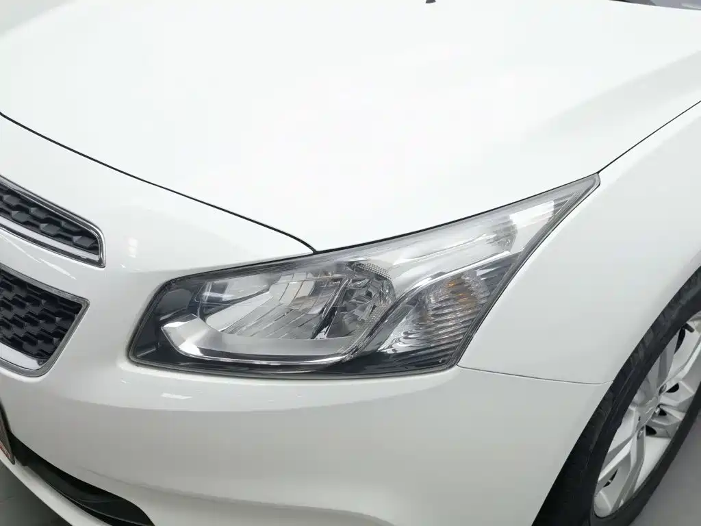 Chevrolet Cruze — миниатюра 7