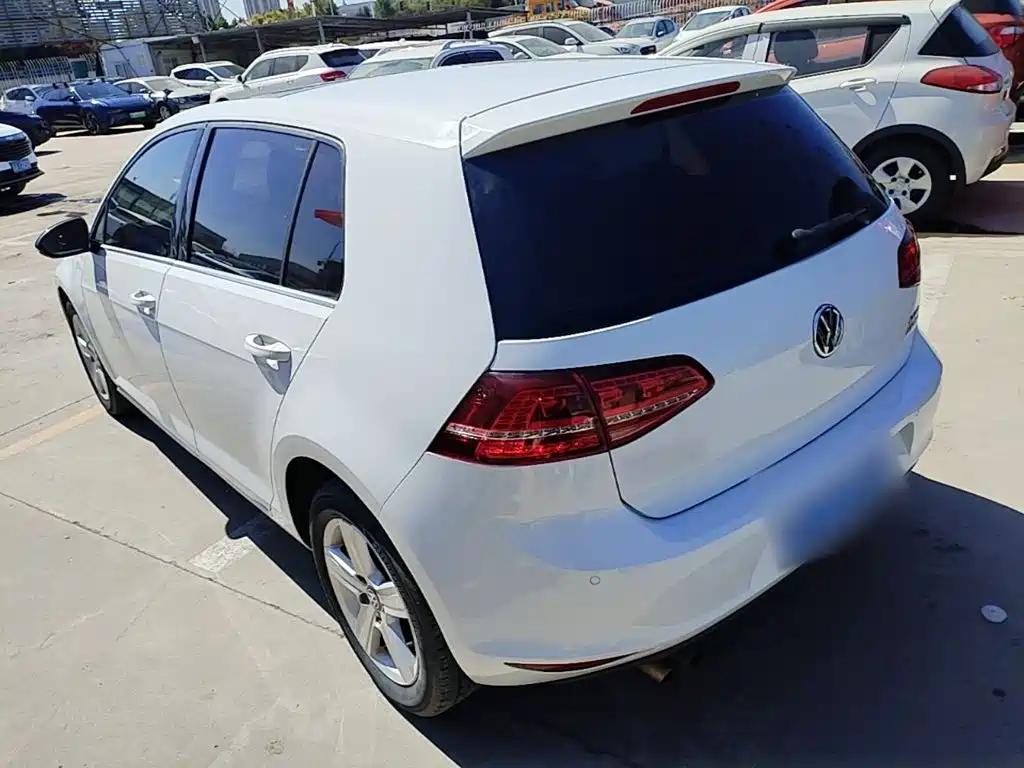 Volkswagen Golf — миниатюра 5