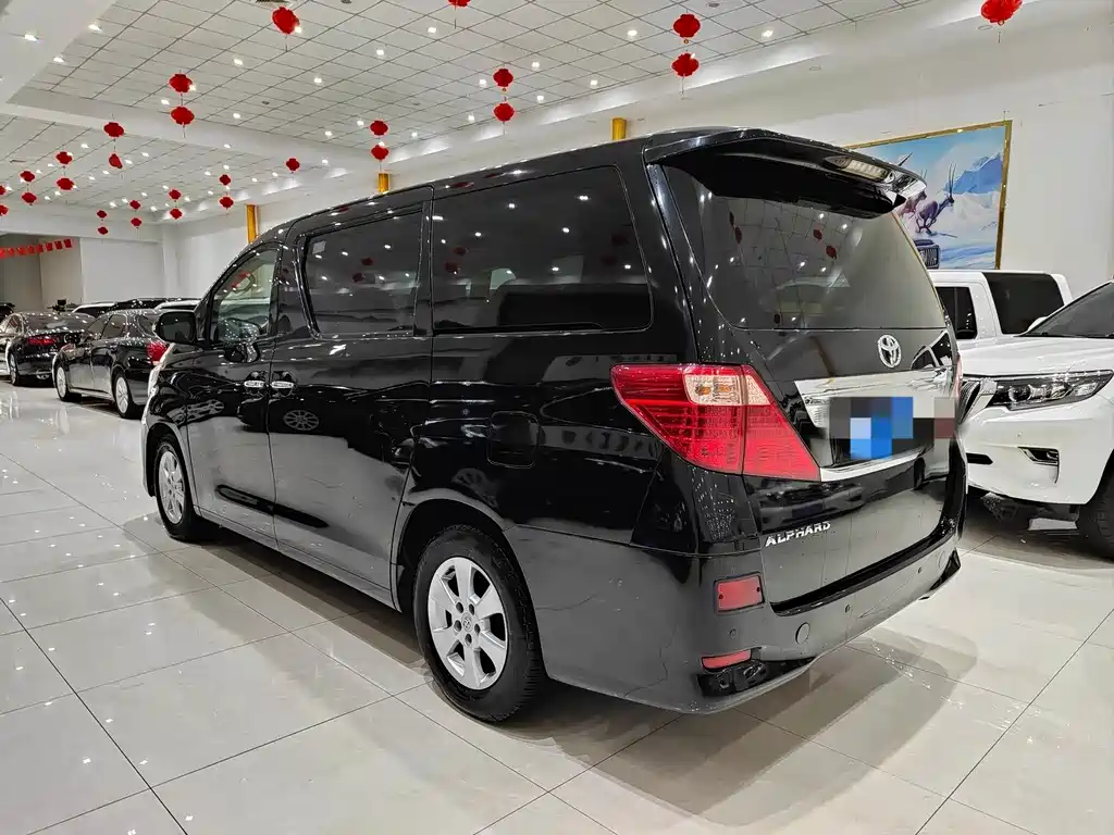 Toyota Alphard 2011 2.4L Luxury