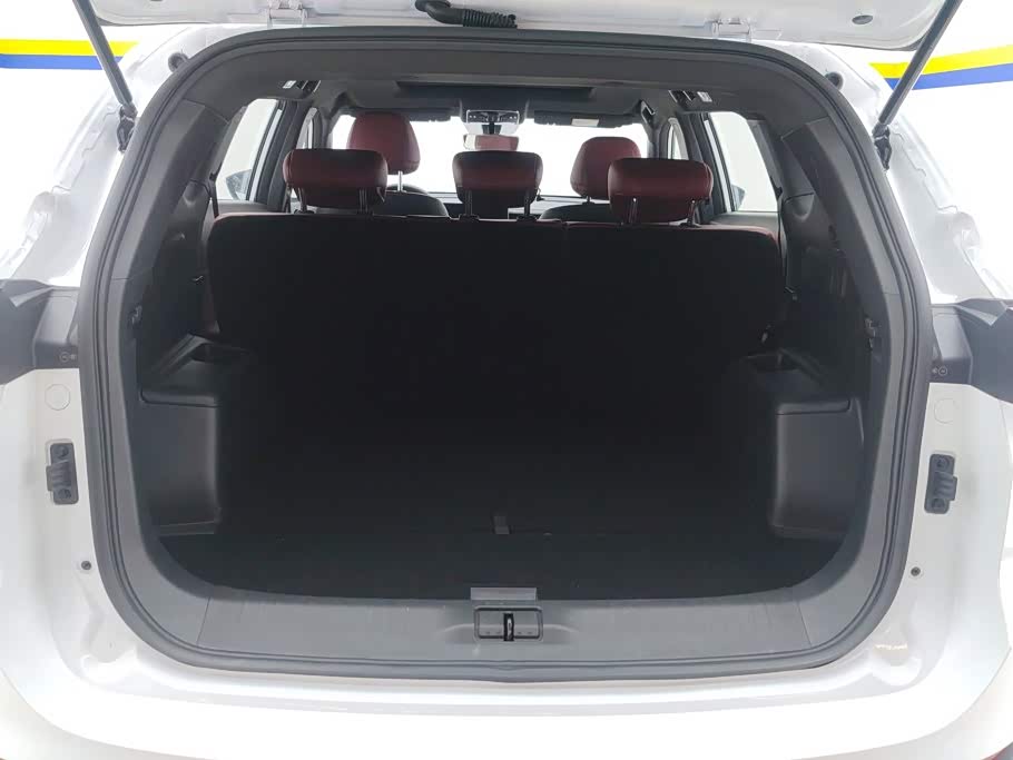Jetour Jetour X70 PLUS 1.5 л 2025 г. Белый, пробег 10000 км