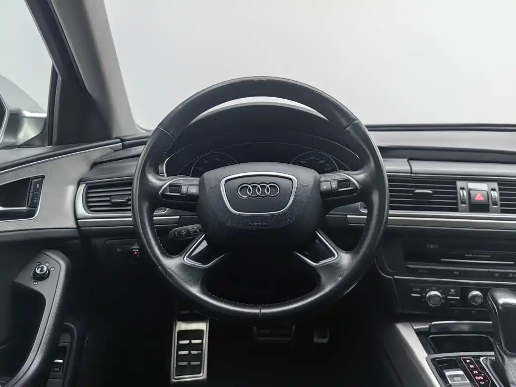Audi A6L — миниатюра 11