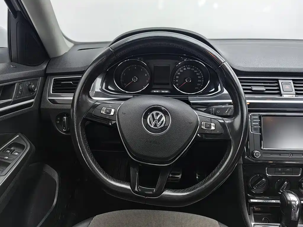 Volkswagen C-Trek — миниатюра 11