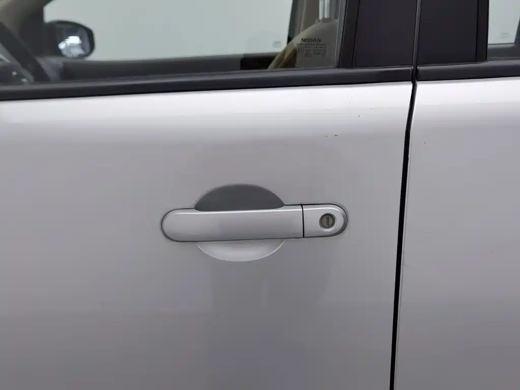 Nissan Livina — миниатюра 18