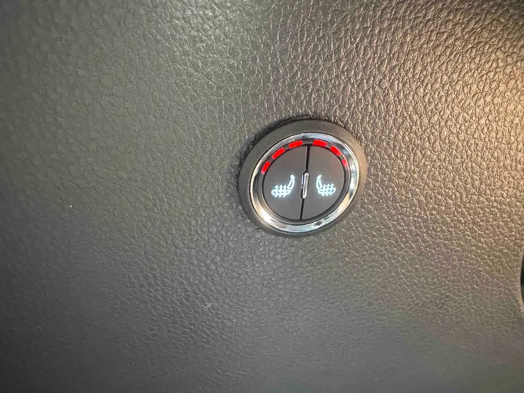 Skoda Kamiq 1.5L Auto Comfort Enjoy Edition, фото 12