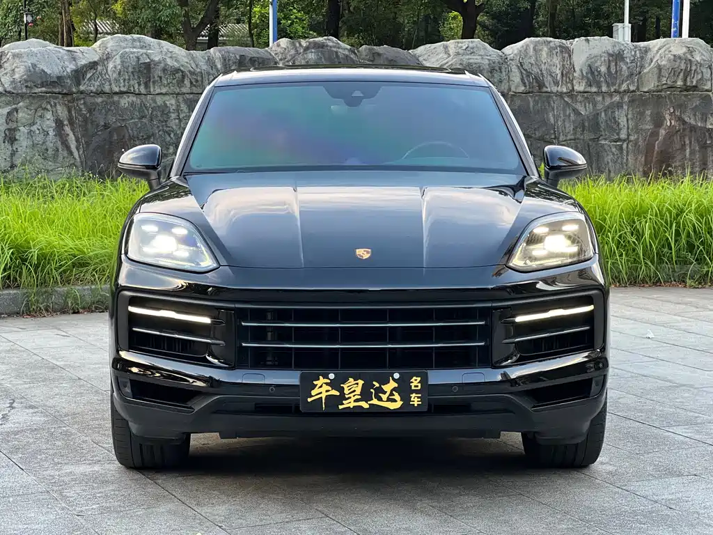 Porsche Cayenne — миниатюра 2