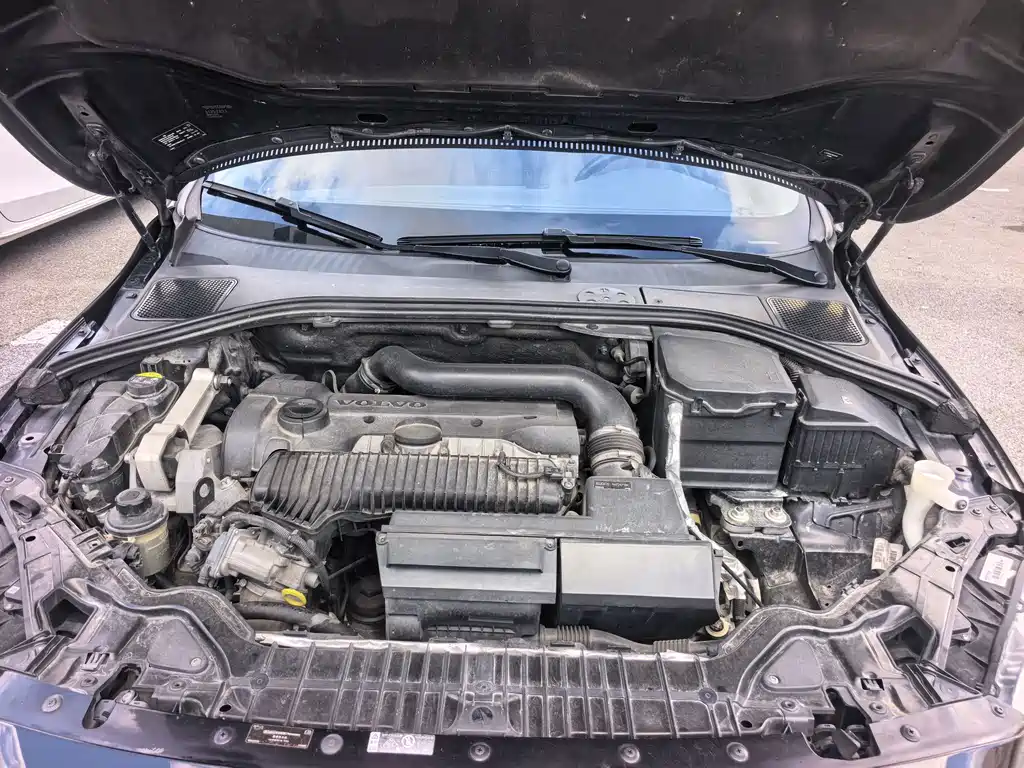 Volvo S60 — миниатюра 22