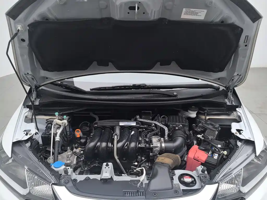 Honda Fit — миниатюра 6