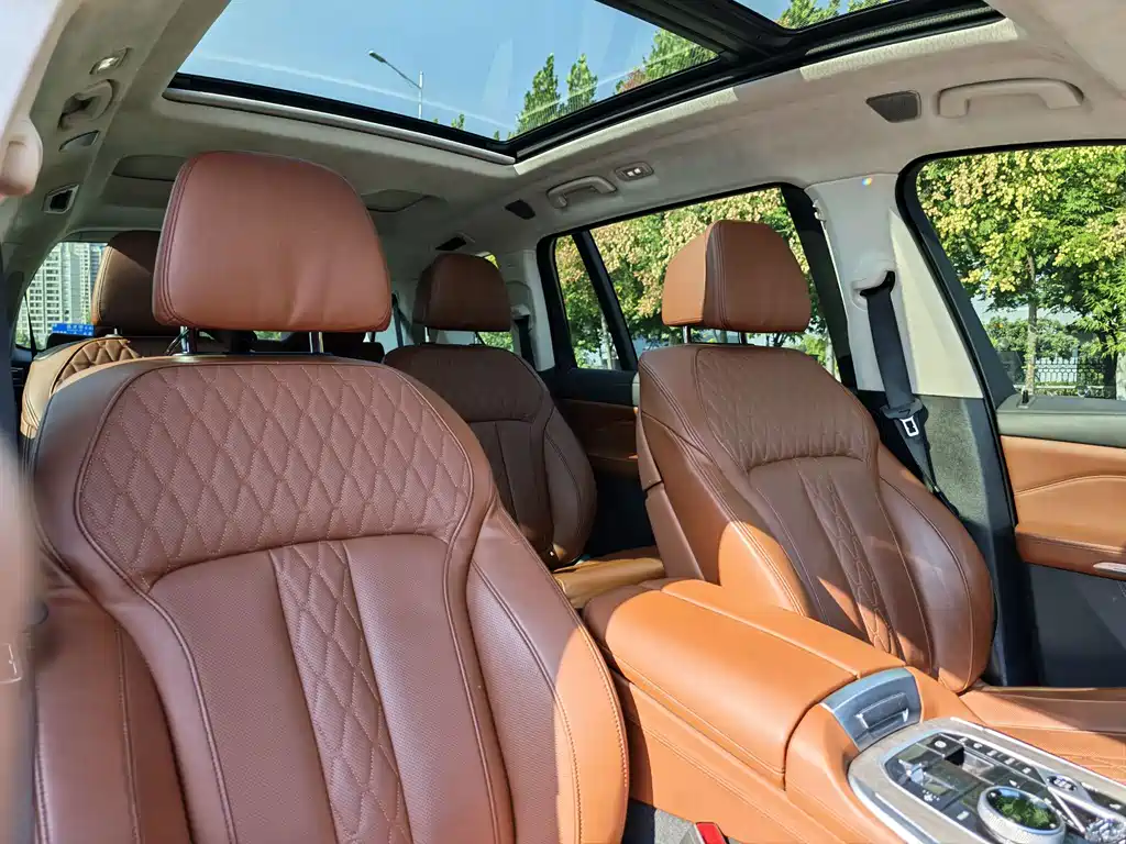 BMW X7 — миниатюра 20
