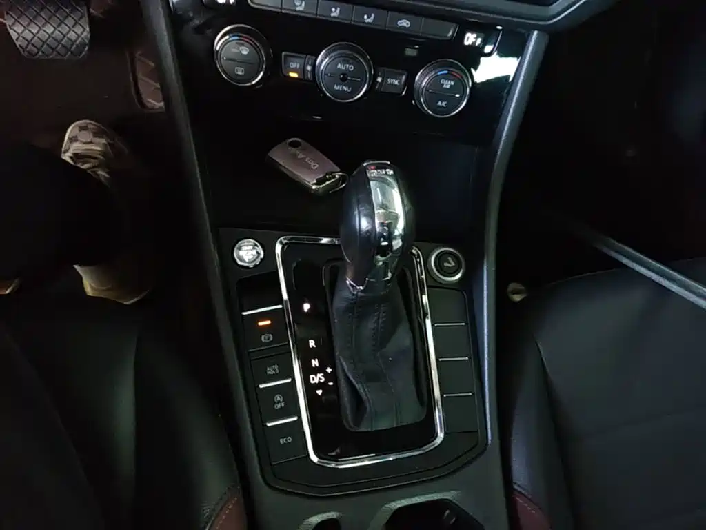 Volkswagen Bora — миниатюра 14